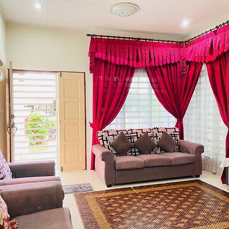 Sofea Homestay Ipoh Eksteriør billede