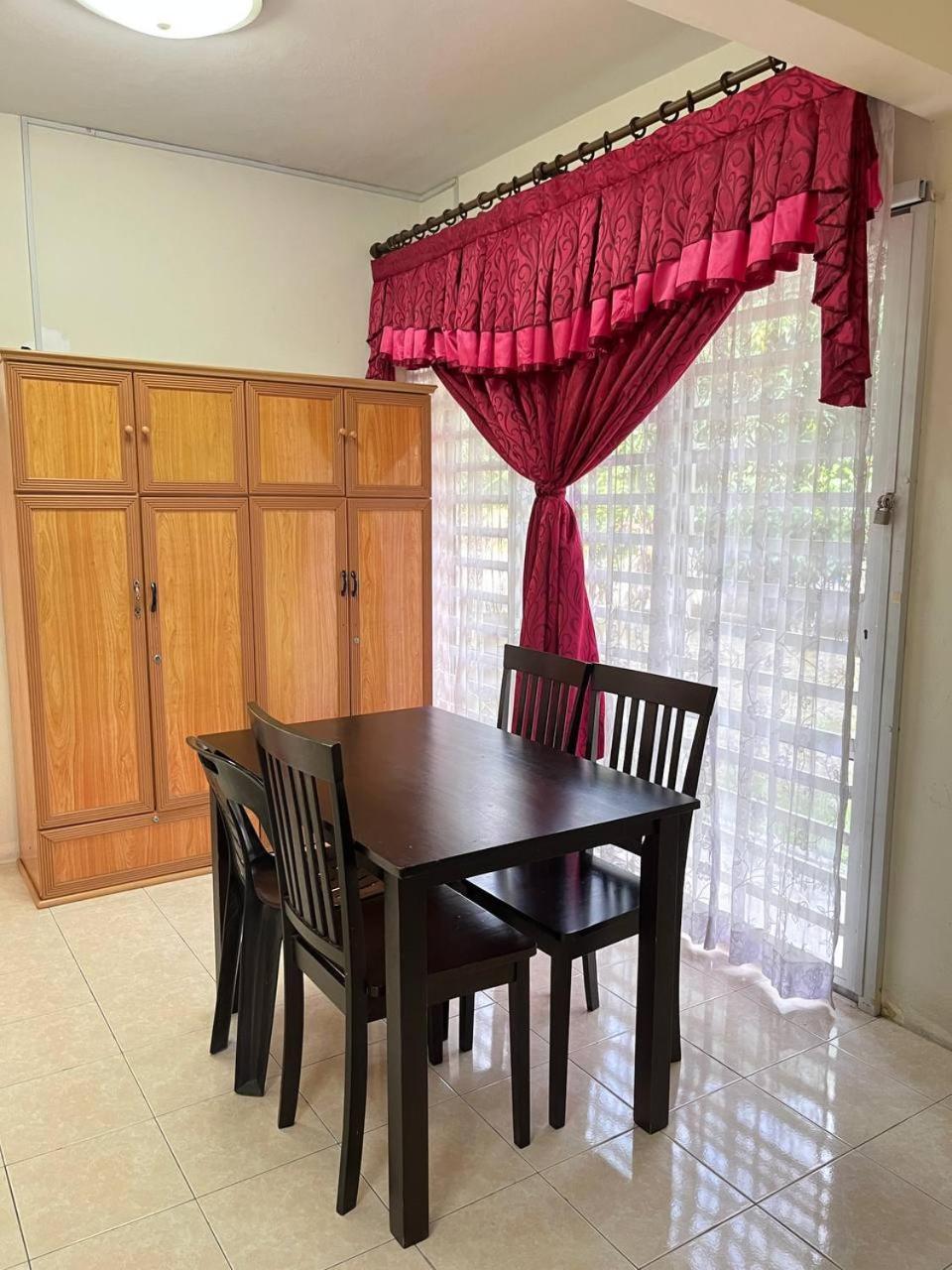 Sofea Homestay Ipoh Eksteriør billede