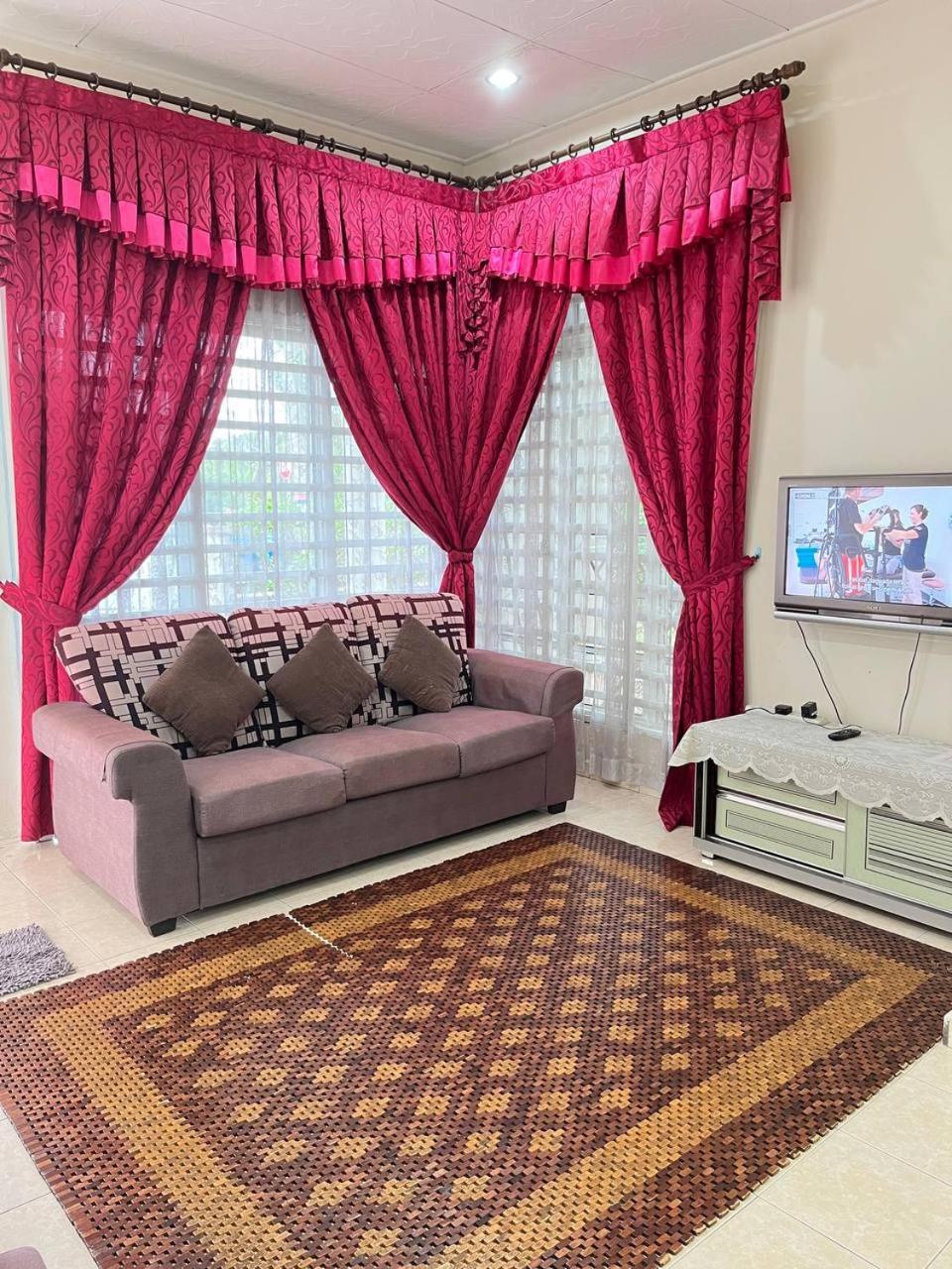 Sofea Homestay Ipoh Eksteriør billede